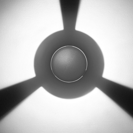 602102-tron-360-gallery-1